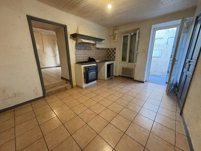 /international/fr/ansouis-provence-alpes-cote-d-azur-310107741232/