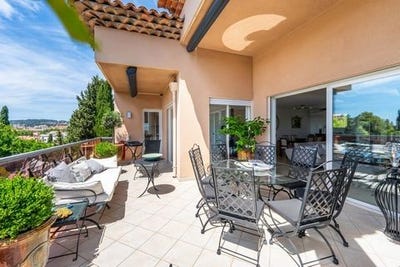 /international/fr/vence-provence-alpes-cote-d-azur-310100299607/