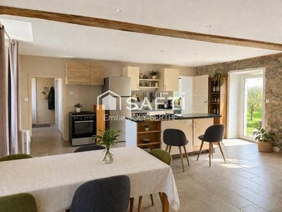 /international/fr/saulges-pays-de-la-loire-310107707475/