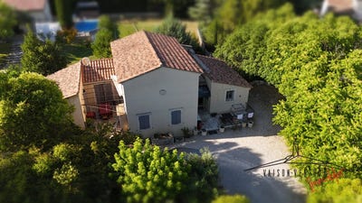 /international/fr/sablet-provence-alpes-cote-d-azur-310107760589/