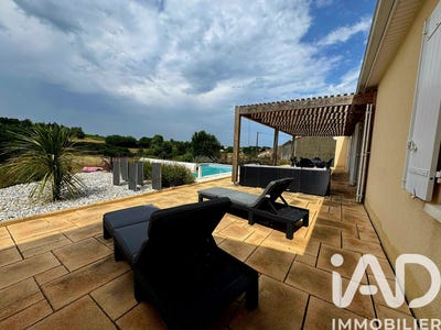 /international/fr/chateauneuf-sur-charente-charente-310106738212/