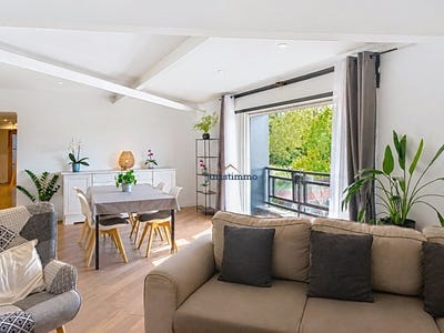 /international/fr/camaret-sur-aigues-provence-alpes-cote-d-azur-310109177198/?lang=de