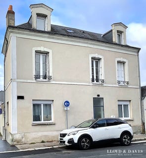 /international/fr/tours-centre-val-de-loire-310105911145/