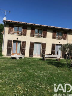 /international/fr/laruscade-aquitaine-310108101579/