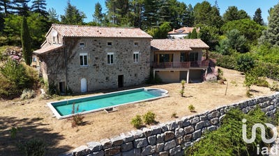 /international/fr/aubenas-rhone-310100664978/
