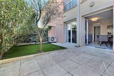 /international/fr/lormont-midi-pyrenees-310106577332/
