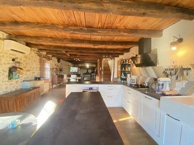 /international/fr/vegennes-limousin-310107298752/