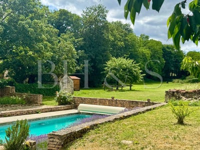 /international/fr/beaune-burgundy-310106158581/