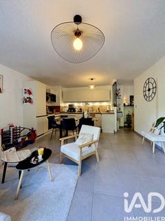 /international/fr/frangy-burgundy-310108833143/