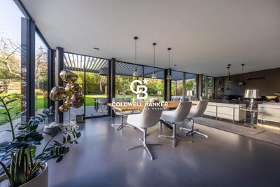 /international/fr/nantes-pays-de-la-loire-310108623869/