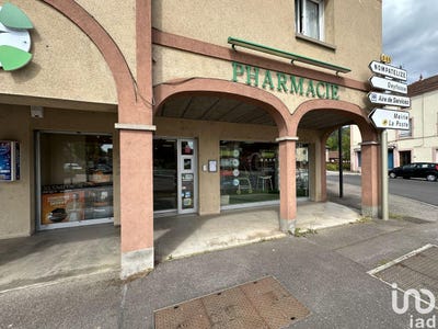 /international/fr/etival-clairefontaine-lorraine-310102244518/