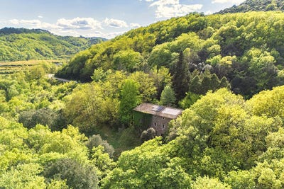 /international/fr/anduze-languedoc-roussillon-310108157635/