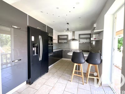 /international/fr/villieu-loyes-mollon-rhone-310107944318/