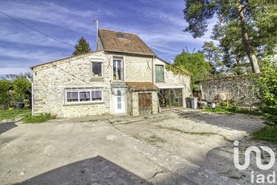 /international/fr/gironville-sur-essonne-ile-de-france-310101172224/