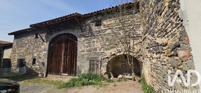 /international/fr/saint-bonnet-pres-riom-auvergne-310108243807/