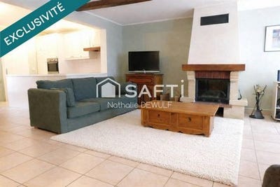 /international/fr/neufchatel-sur-aisne-picardie-310107023800/