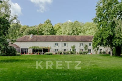 /international/fr/la-falaise-ile-de-france-310108870873/