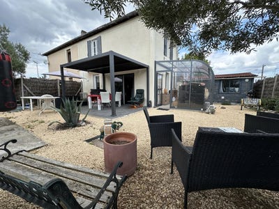 /international/fr/casteljaloux-aquitaine-310108329847/