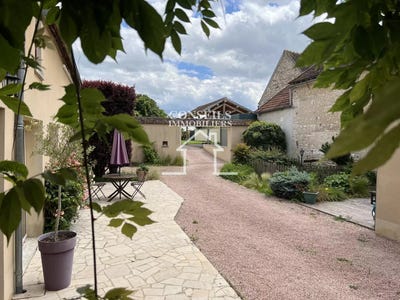 /international/fr/saint-julien-du-sault-burgundy-120093383579/?lang=zh-cn
