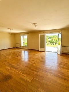 /international/fr/saint-hilaire-saint-florent-pays-de-la-loire-310100299654/?lang=en