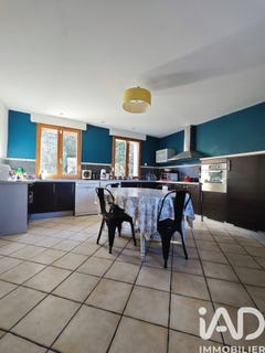 /international/fr/liettres-calais-310105772995/