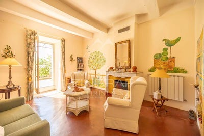 /international/fr/roussillon-provence-alpes-cote-d-azur-310099565230/