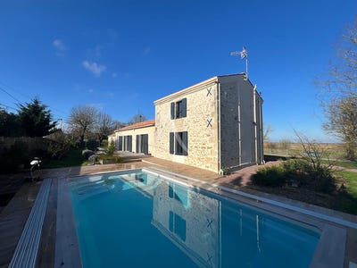 /international/fr/triaize-pays-de-la-loire-310104464637/