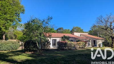 /international/fr/breuillet-charente-310107088458/
