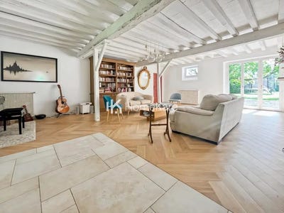 /international/fr/cuq-toulza-midi-pyrenees-310100792512/?lang=fr