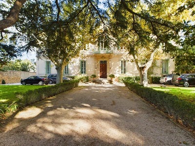 /international/fr/grans-provence-alpes-cote-d-azur-310106780636/