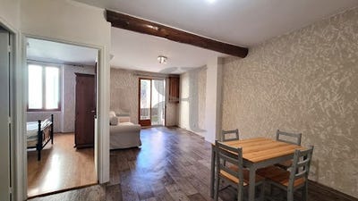 /international/fr/l-isle-sur-la-sorgue-provence-alpes-cote-d-azur-310099218034/