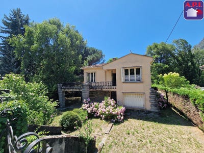/international/fr/tarascon-sur-ariege-midi-pyrenees-310101487106/?lang=id
