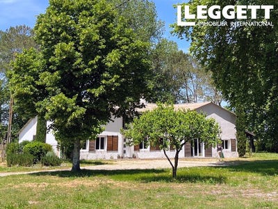 /international/fr/grezet-cavagnan-aquitaine-310105229593/