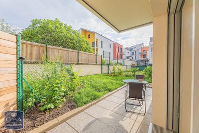 /international/fr/tours-centre-val-de-loire-310106128595/