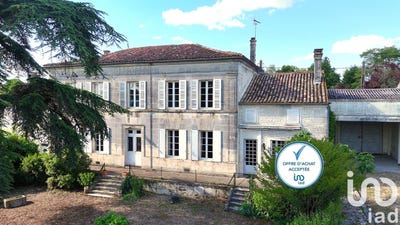 /international/fr/salles-d-angles-charente-310099560624/?lang=zh-tw
