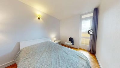 /international/fr/avenue-raymond-de-veyssiere-ecully-rhone-310106047820/