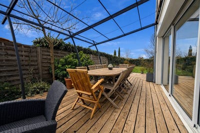 /international/fr/saint-beauzire-auvergne-310106441646/