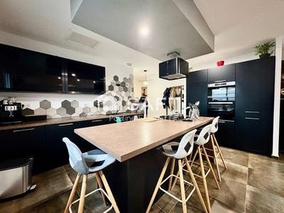 /international/fr/bize-minervois-languedoc-roussillon-310104806562/