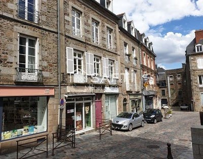/international/fr/fougeres-brittany-310107273570/