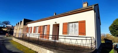 /international/fr/saint-medard-la-rochette-limousin-310104810276/