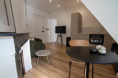 /international/fr/pau-rhone-310098924992/