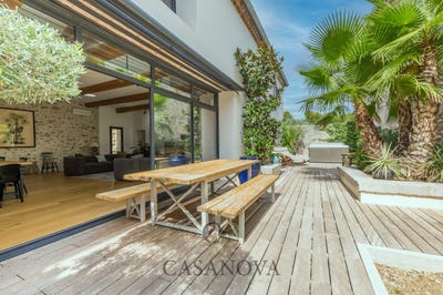 /international/fr/mireval-languedoc-roussillon-310107414857/
