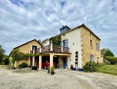 /international/fr/lanquais-aquitaine-120087916773/
