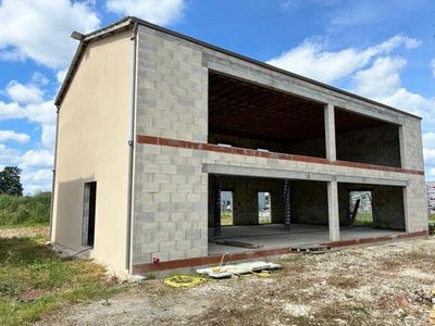 /international/fr/estillac-aquitaine-310108187279/