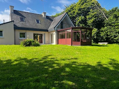 /international/fr/plouha-brittany-310108517525/?lang=id