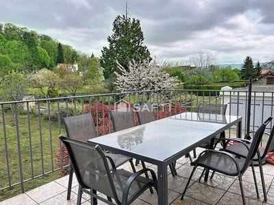 /international/fr/montmorot-franche-comte-310107274226/