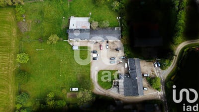 /international/fr/hede-bazouges-brittany-310108589412/