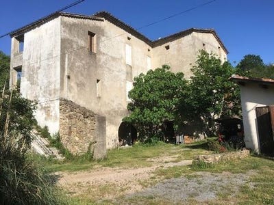 /international/fr/saint-florent-sur-auzonnet-languedoc-roussillon-310104810735/
