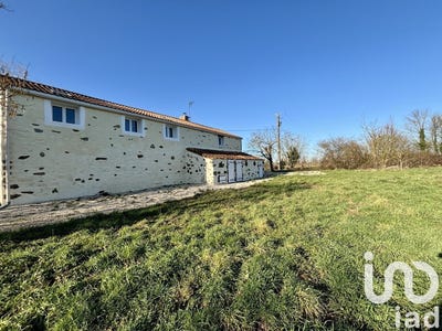 /international/fr/bressuire-charente-310094169245/