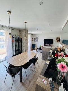 /international/fr/toulon-provence-alpes-cote-d-azur-310101386460/?lang=de